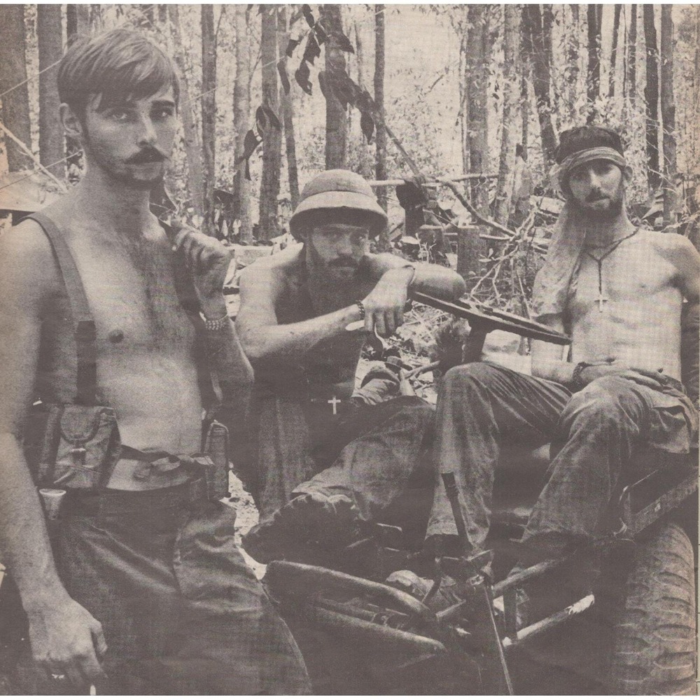 1971 Vietnam War GI Photo Essay Vintage Magazine Print Mark Jury Photographer